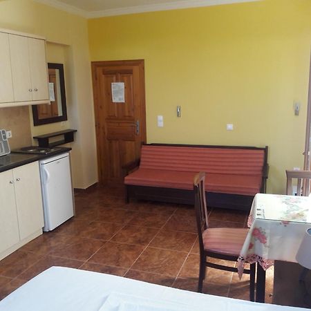 Montemar Studios & Apartments Arkasa Ngoại thất bức ảnh
