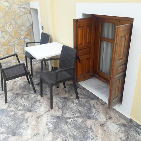 Montemar Studios & Apartments Arkasa Ngoại thất bức ảnh